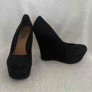 Steve Madden Black Suede Platform Wedge Size 7